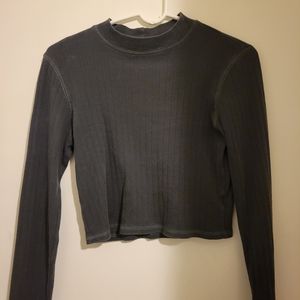 Long sleeve crop top